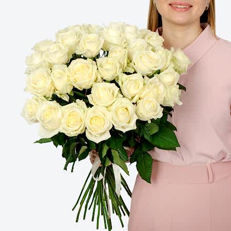 Букет 35 роз Аваланш 60/70 см
